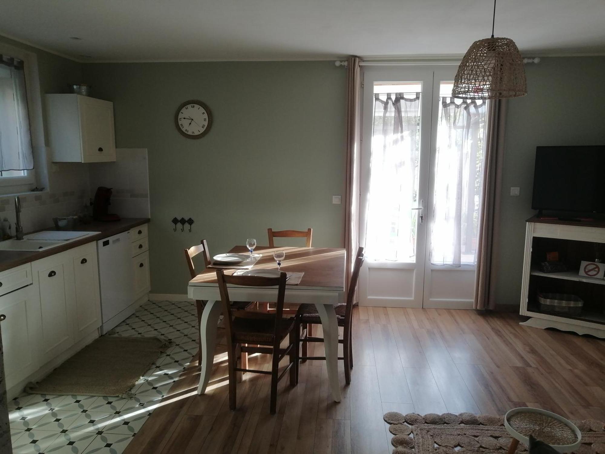 La Maison De 6Fran Appartement 2 Chaleureux Et Calme Ambiance Familiale Valros Екстериор снимка