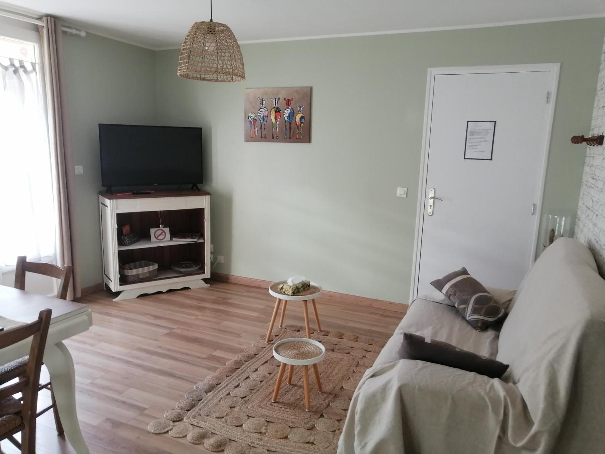 La Maison De 6Fran Appartement 2 Chaleureux Et Calme Ambiance Familiale Valros Екстериор снимка